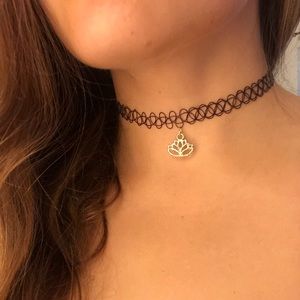 Choker with charm